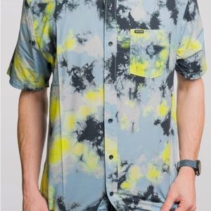 VOLCOM SATURATE SHORT SLEEVE SHIRT - LIME TIE DYE size small